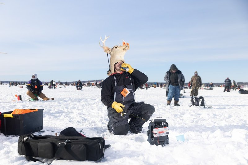Experience the Thrill of Ice Fishing Live in a UK Casino Setting, ice fishing live casino